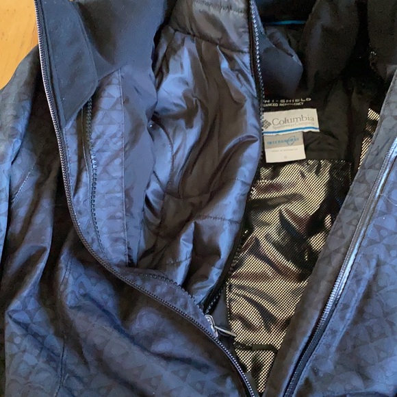 Columbia ski jacket - Picture 2 of 3